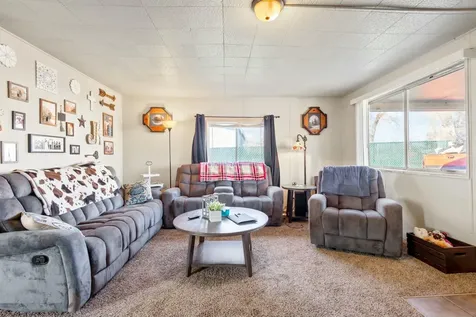 448 8th Street Metolius OR 97741