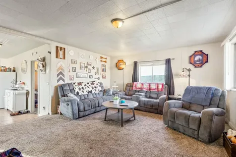 448 8th Street Metolius OR 97741