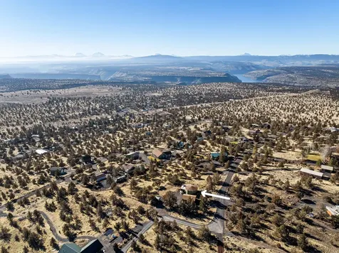 5525 SW Boulder Lane Culver OR 97734