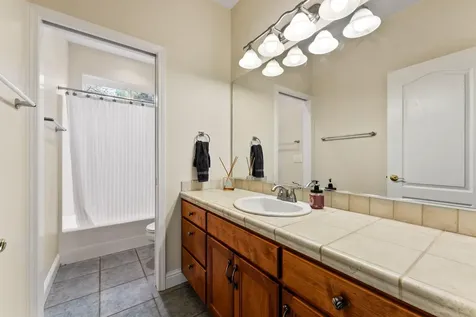 296 Hillview Drive Grants Pass OR 97527