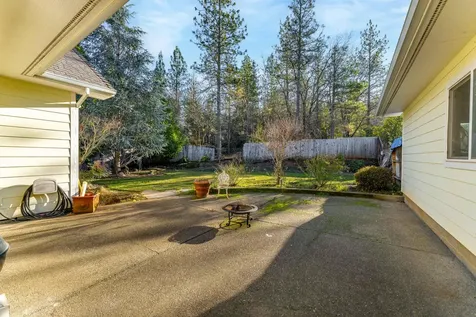 296 Hillview Drive Grants Pass OR 97527