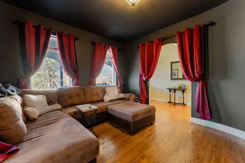 296 Hillview Drive Grants Pass OR 97527