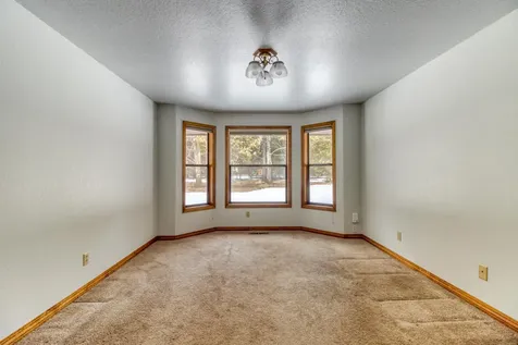 55585 Richard Way Bend OR 97707