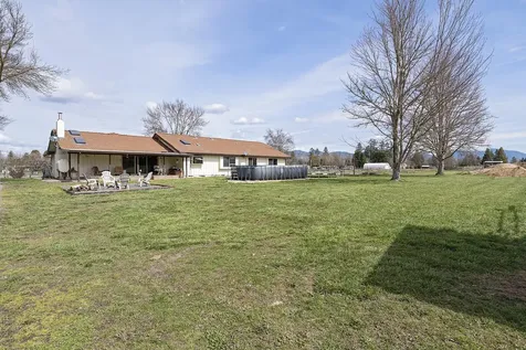 3739 Leonard Road Grants Pass OR 97527