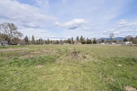 3739 Leonard Road Grants Pass OR 97527