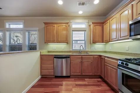 438 Briscoe Place Ashland OR 97520
