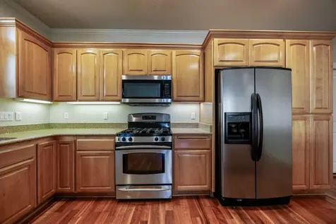 438 Briscoe Place Ashland OR 97520