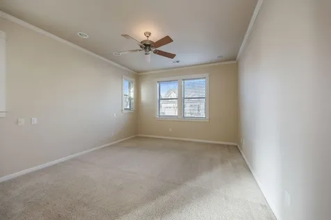 438 Briscoe Place Ashland OR 97520