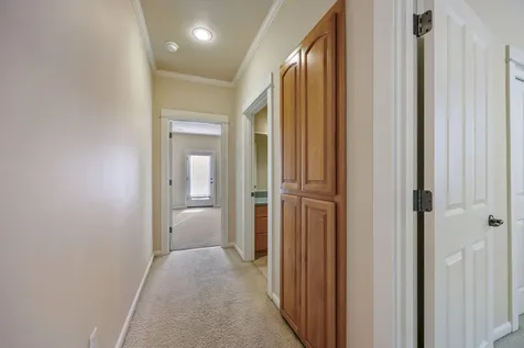 438 Briscoe Place Ashland OR 97520
