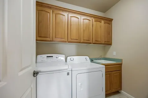 438 Briscoe Place Ashland OR 97520