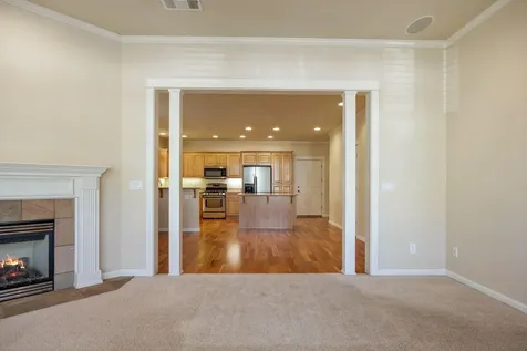 438 Briscoe Place Ashland OR 97520