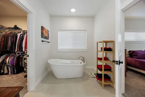 1831 Dulcimer Lane Medford OR 97501