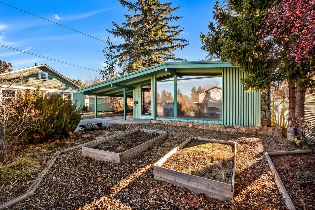 465 NE Dekalb Avenue Bend OR 97701