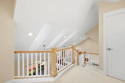287 Otis Street Ashland OR 97520