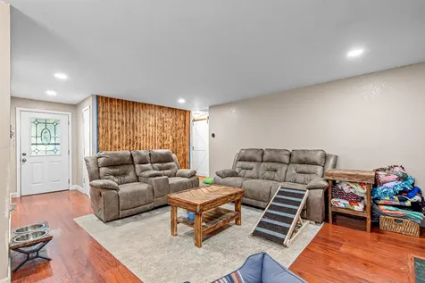 3061 Tahitian Avenue Medford OR 97504