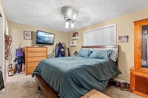 3061 Tahitian Avenue Medford OR 97504
