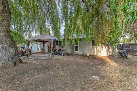 3061 Tahitian Avenue Medford OR 97504