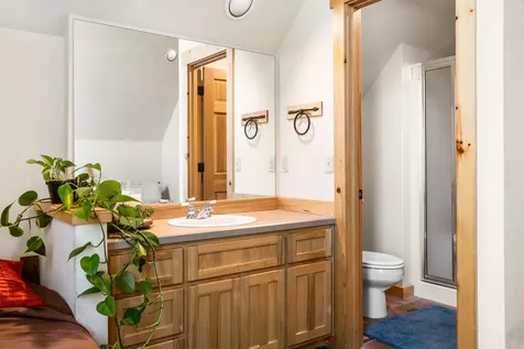 8655 Red Wing Lane Redmond OR 97756