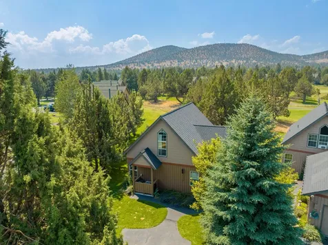 8655 Red Wing Lane Redmond OR 97756