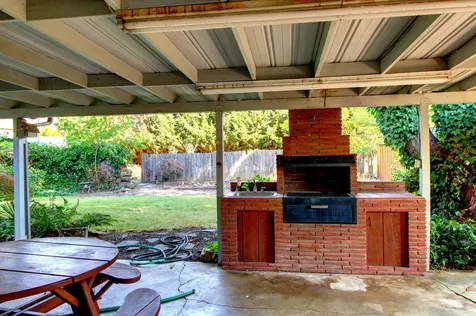 207 Victoria Way Central Point OR 97502