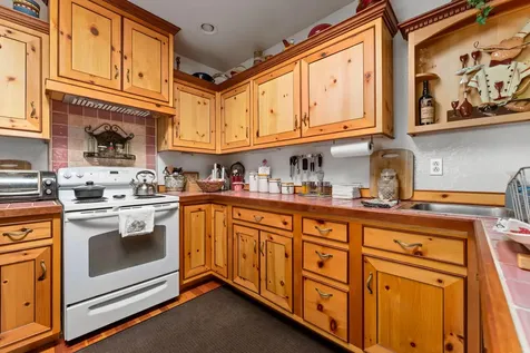 2906 Demaray Drive Grants Pass OR 97527