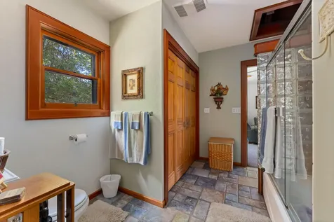 2906 Demaray Drive Grants Pass OR 97527