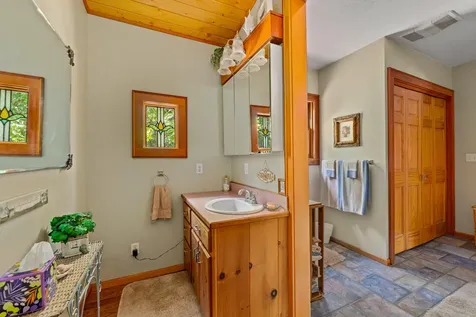 2906 Demaray Drive Grants Pass OR 97527