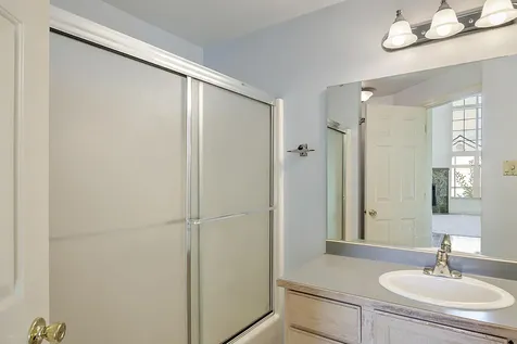 462 Lori Lane Ashland OR 97520