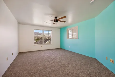462 Lori Lane Ashland OR 97520
