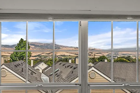 462 Lori Lane Ashland OR 97520