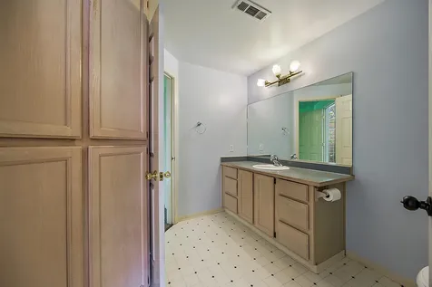 462 Lori Lane Ashland OR 97520
