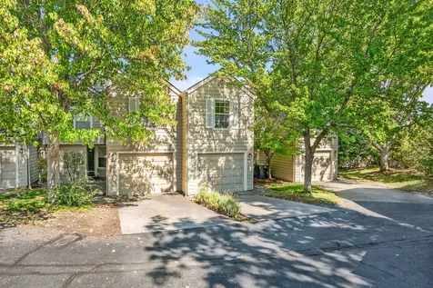 462 Lori Lane Ashland OR 97520
