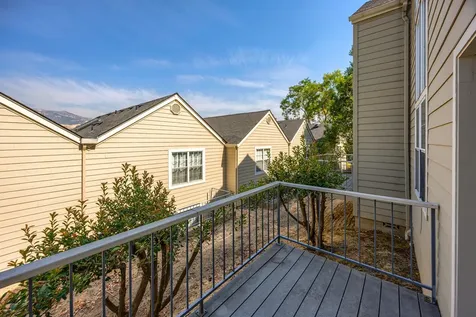 462 Lori Lane Ashland OR 97520