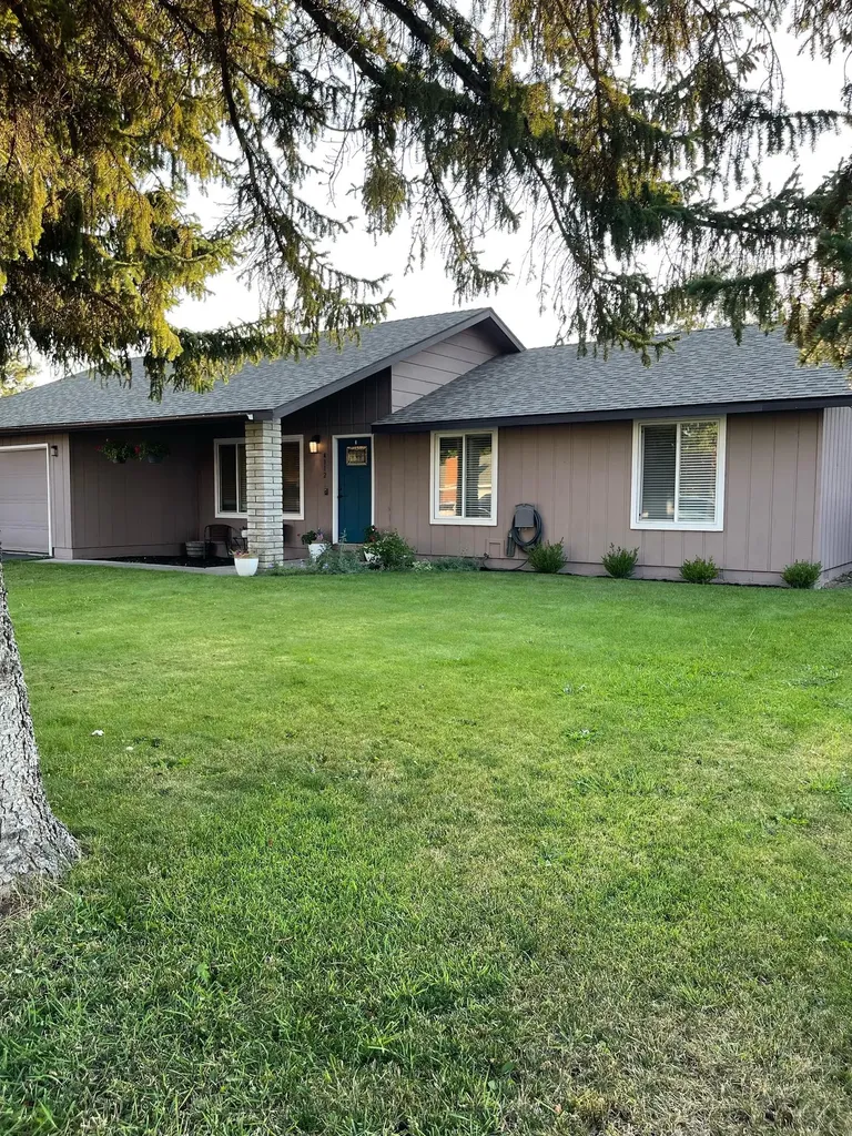 4112 Meadows Drive Klamath Falls OR 97603