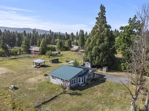 466 Goode Lane Prospect OR 97536