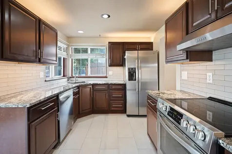 2209 SW 30th Court Redmond OR 97756