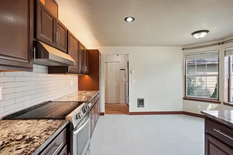 2209 SW 30th Court Redmond OR 97756