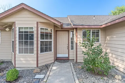 2209 SW 30th Court Redmond OR 97756