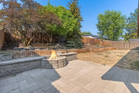 2209 SW 30th Court Redmond OR 97756