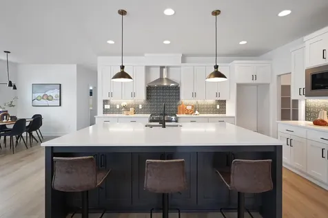 2745 NE Rainier Drive Bend OR 97701