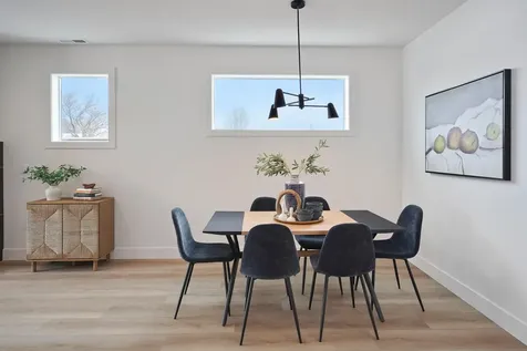 2745 NE Rainier Drive Bend OR 97701