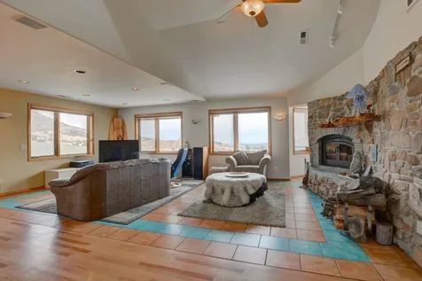 2585 David Lane Medford OR 97504