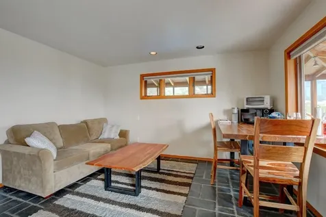 2585 David Lane Medford OR 97504
