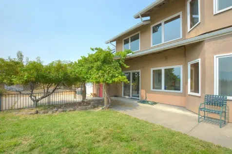 2585 David Lane Medford OR 97504