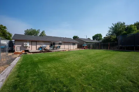 2025 SW 31st Street Redmond OR 97756