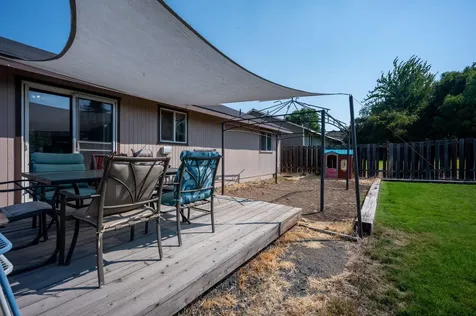 2025 SW 31st Street Redmond OR 97756