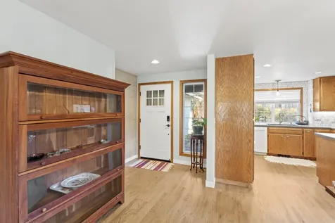 1371 Brook Court Medford OR 97504
