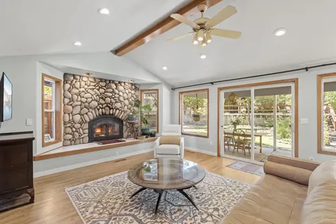 1371 Brook Court Medford OR 97504