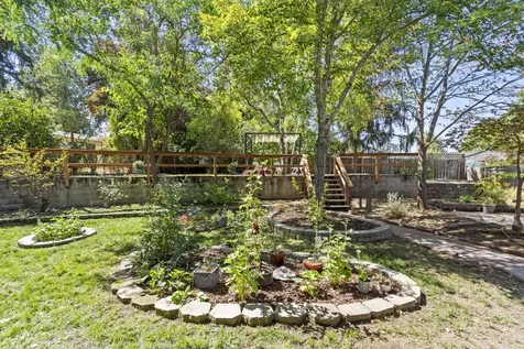 1371 Brook Court Medford OR 97504