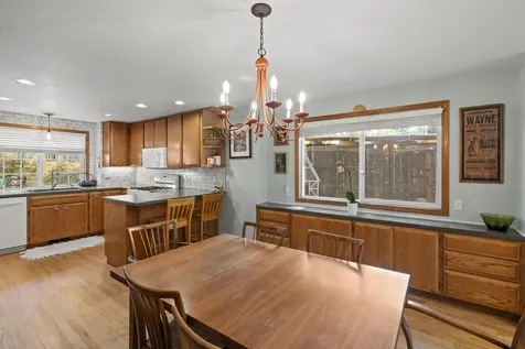 1371 Brook Court Medford OR 97504